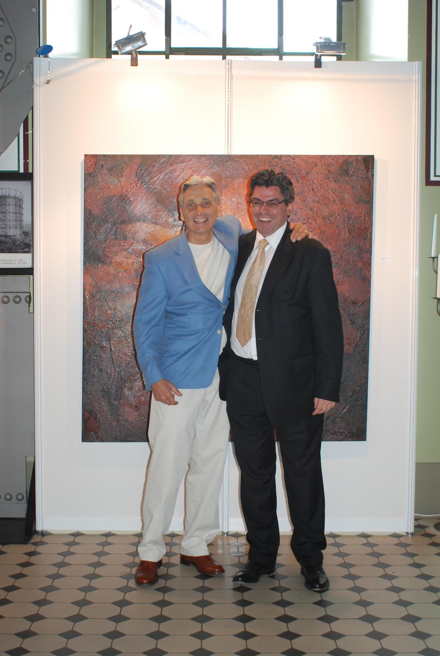 Steve Carpenter mit dem  Galeristen Remo Schällibaum (rechts)